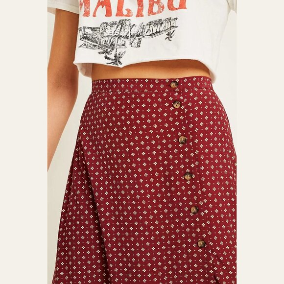 Urban Outfitters Red Printed Side-Button Maxi Skirt Size Large 26999 - Picture 3 of 12